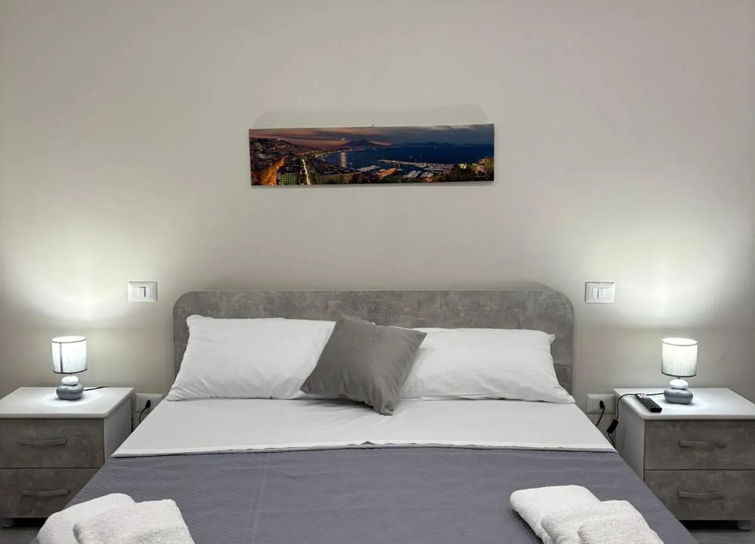 Napoli A Luggtell Villa 0*, Naples Italy